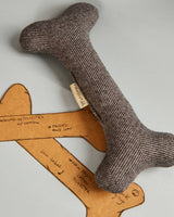 Compra Bone Toy | The Gray Box en Apodemia Bone Toy | The Gray Box