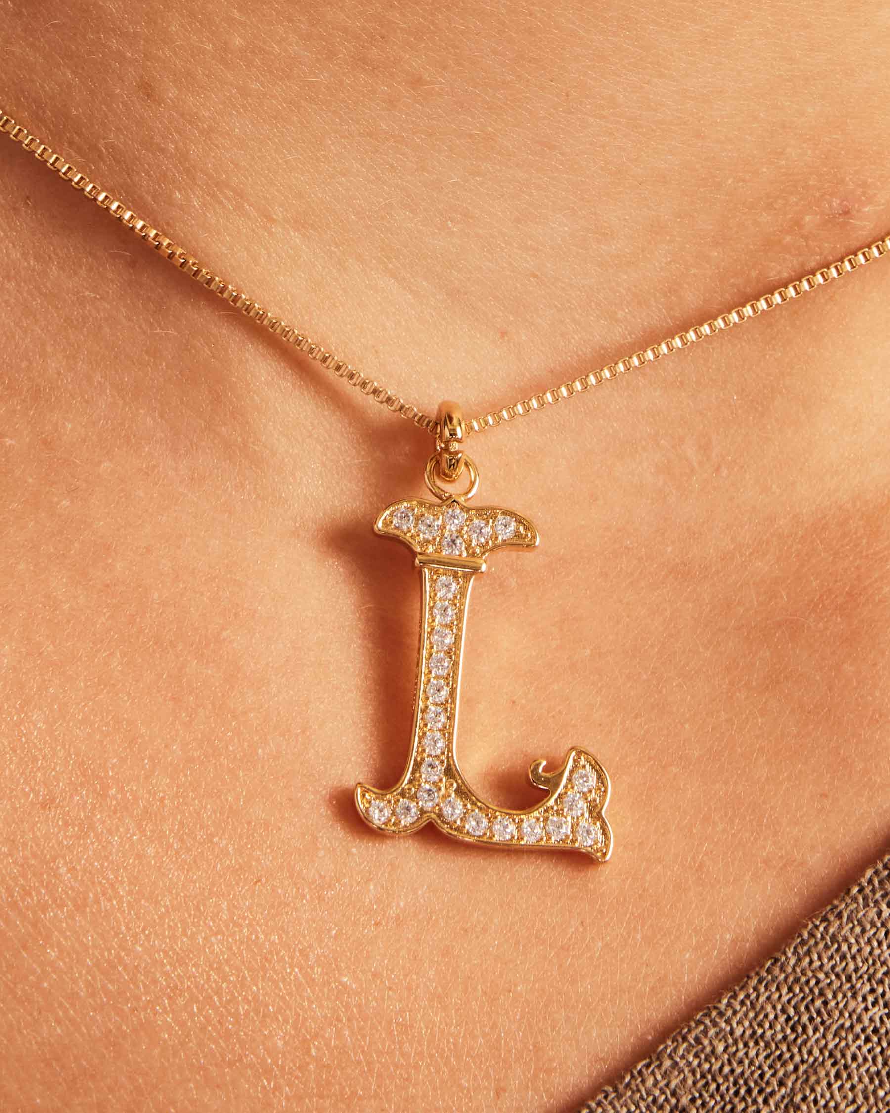 Charm Vintage Letter L | The Gray Box