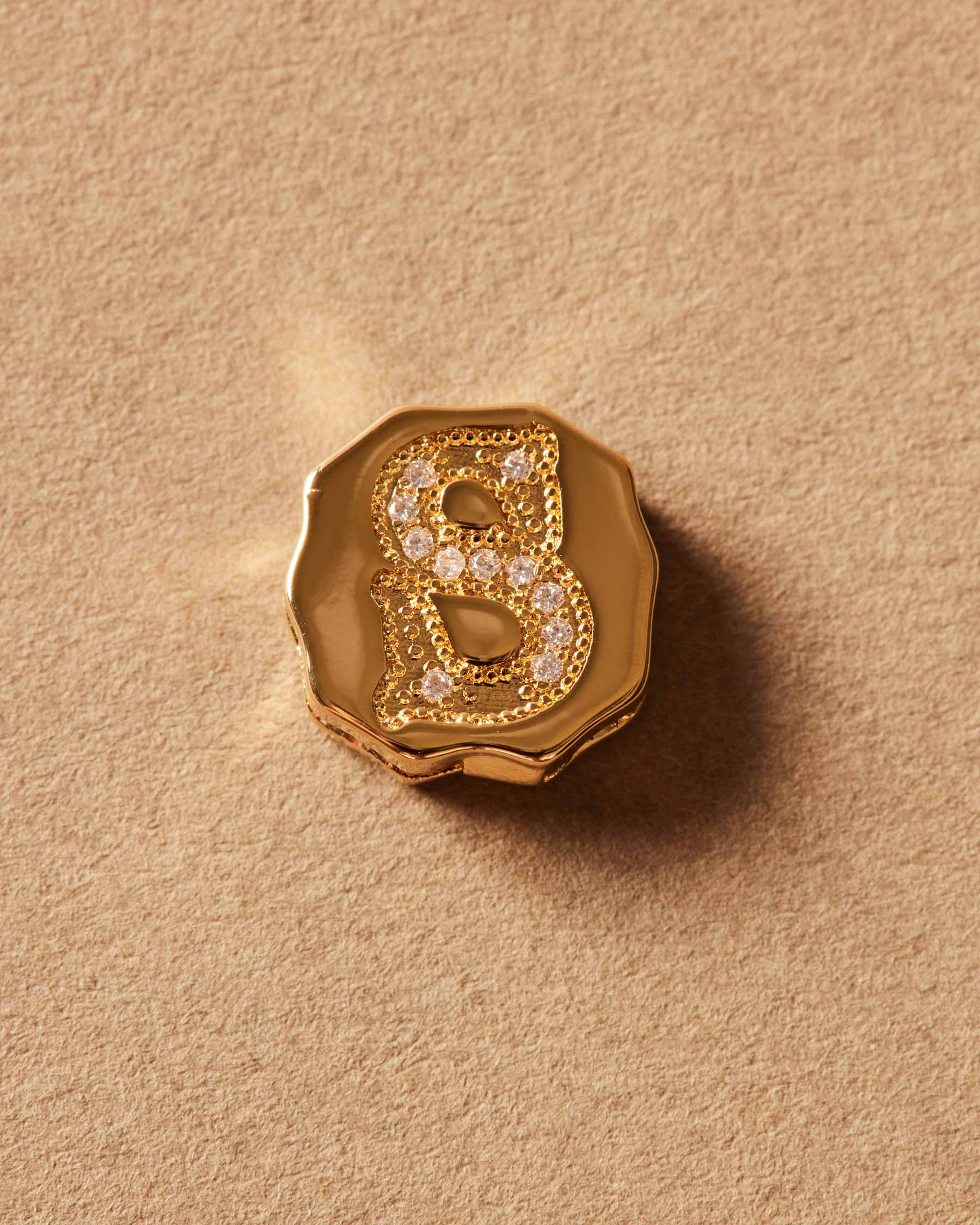 Charm Clip Bubble Vintage Letter S